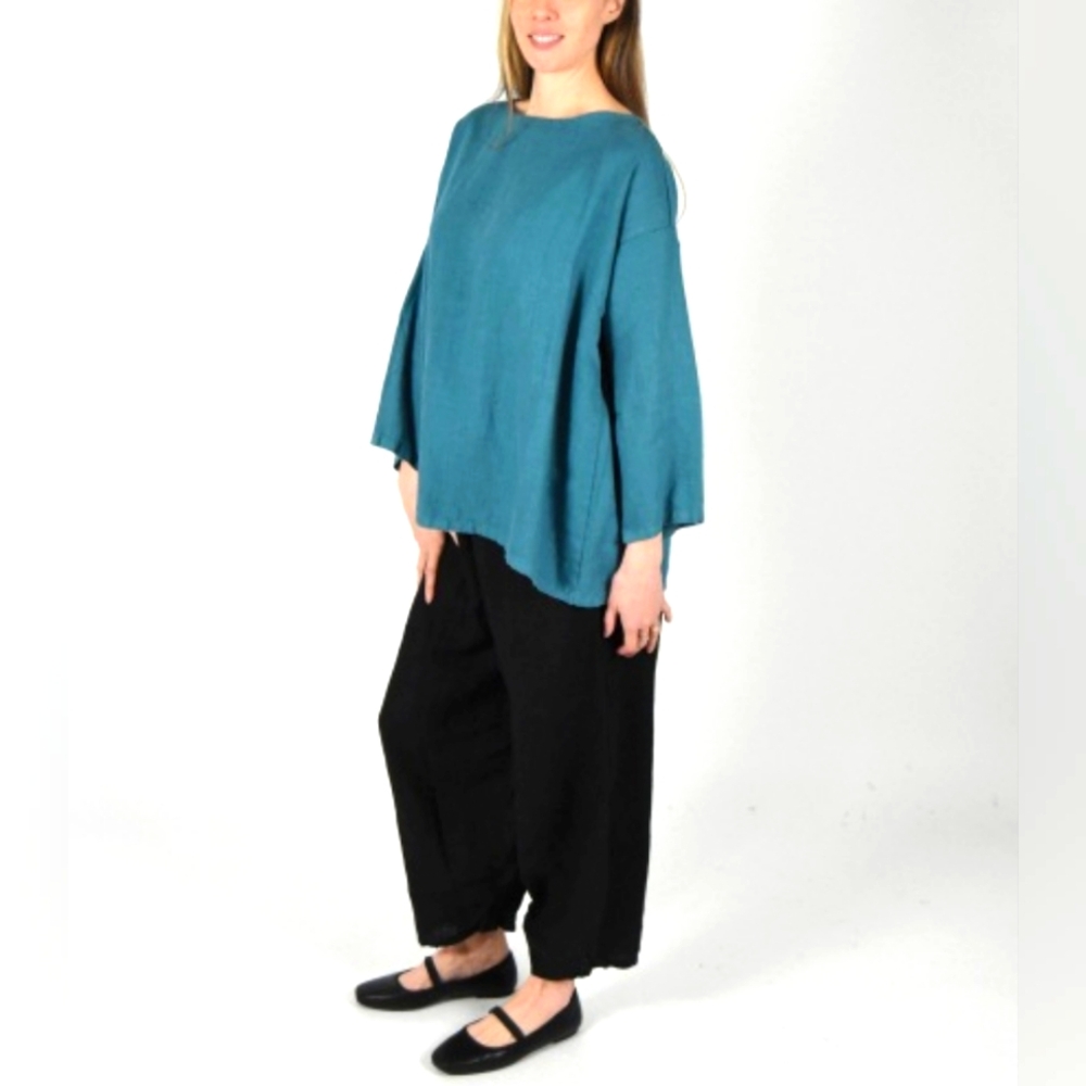 Teal Bryn Walker 100% Tencel Box Top Size Medium